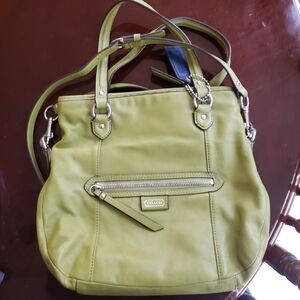 Coach Daisy Green Purse Crossbody/ Small Backpack In Great Condition